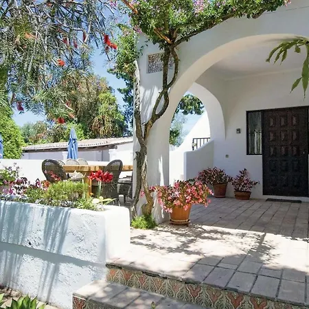 Poco Partido Sleeps 8 Pool Air Con Wifi Villa *